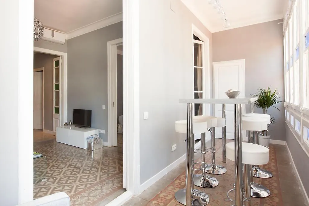ברצלונה Enjoy Apartments Sofia ספרד